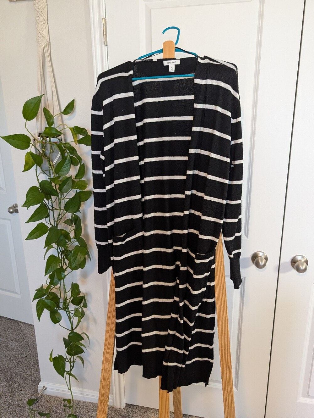 Black & White Striped Open-Front Women's Long Cardigan